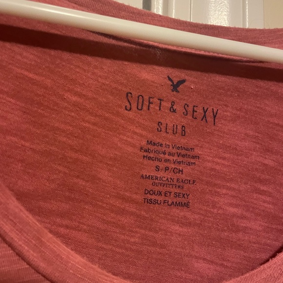 Soft tee - Picture 2 of 2